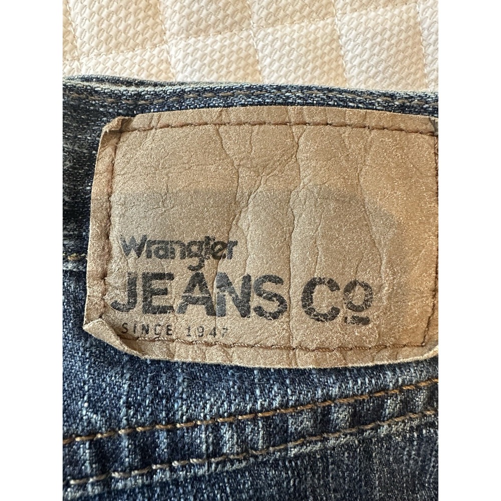 Wrangler Men's Relaxed Boot Cut Jeans Size 30x32 Blue Western